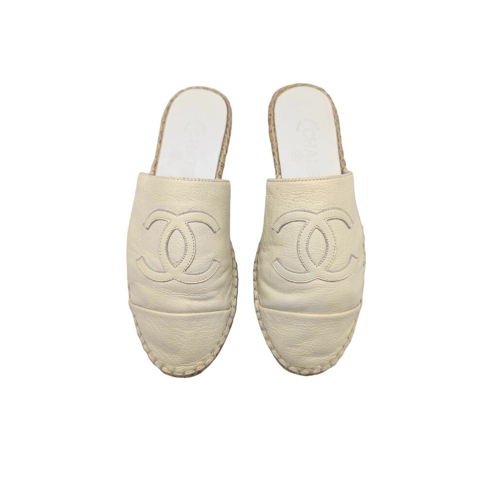 Chanel Cream Leather CC Espadrille Mules Size 37